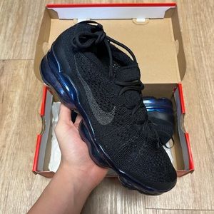 Nike Vapormax Flynit Iridescent Size 8W